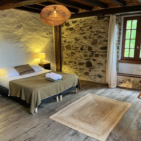 Chambre de Maison Salié, gîte Pays Basque et grande maison à louer