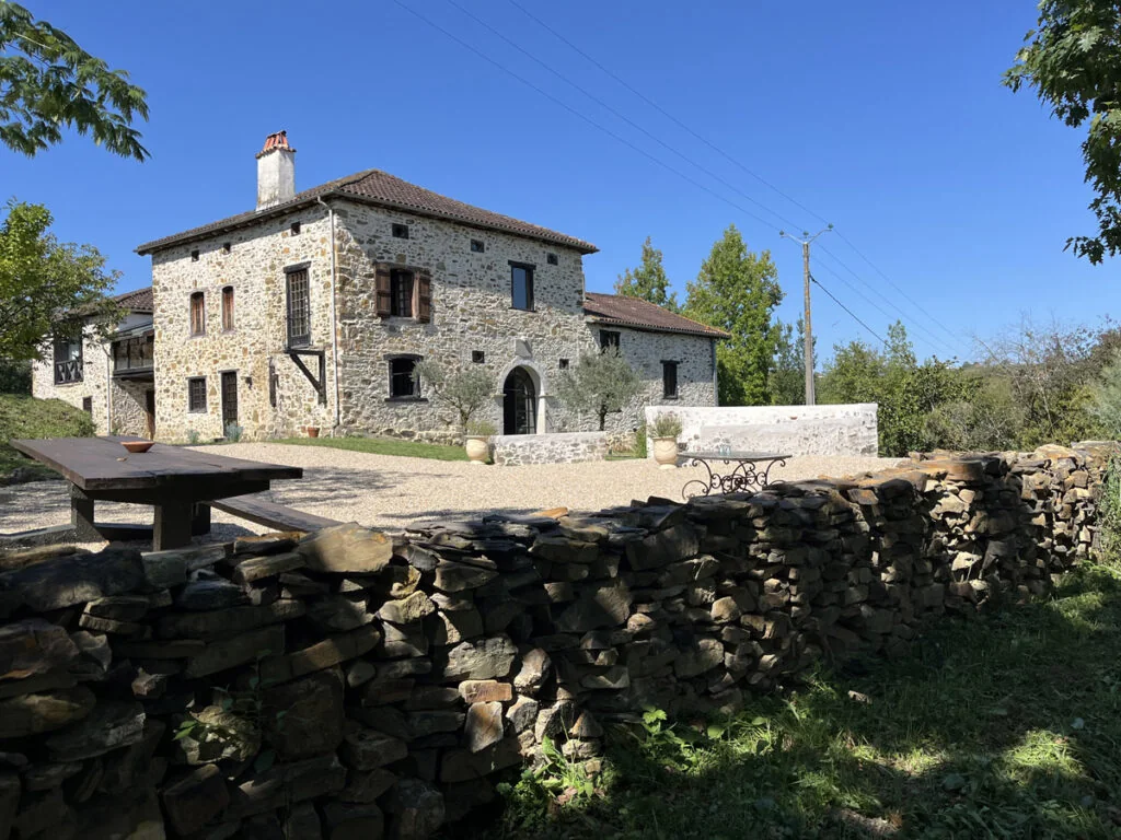 Pierres et poutres de Maison Salié, maison de caractère Pays Basque