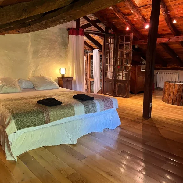 Chambre de grande maison à louer au Pays Basque, Maison Salié
